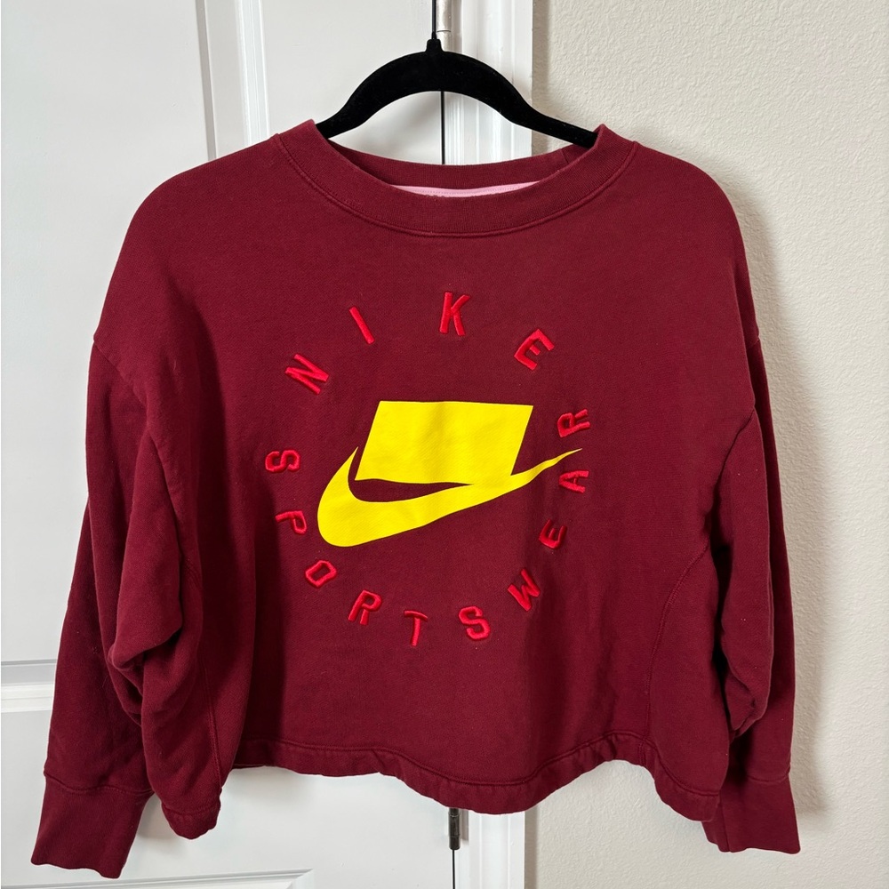 Nike—Burgundy Pullover
